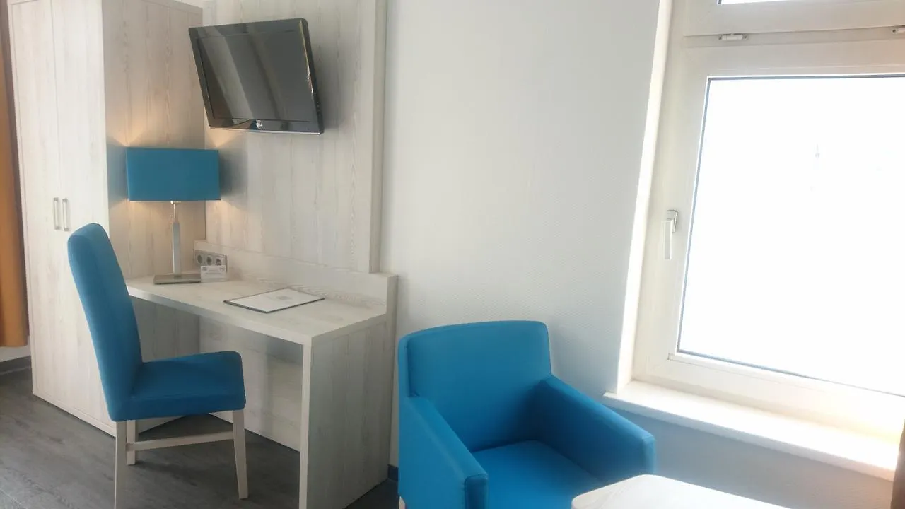 **  Hotel Budapester Hof Hamburg Almanya